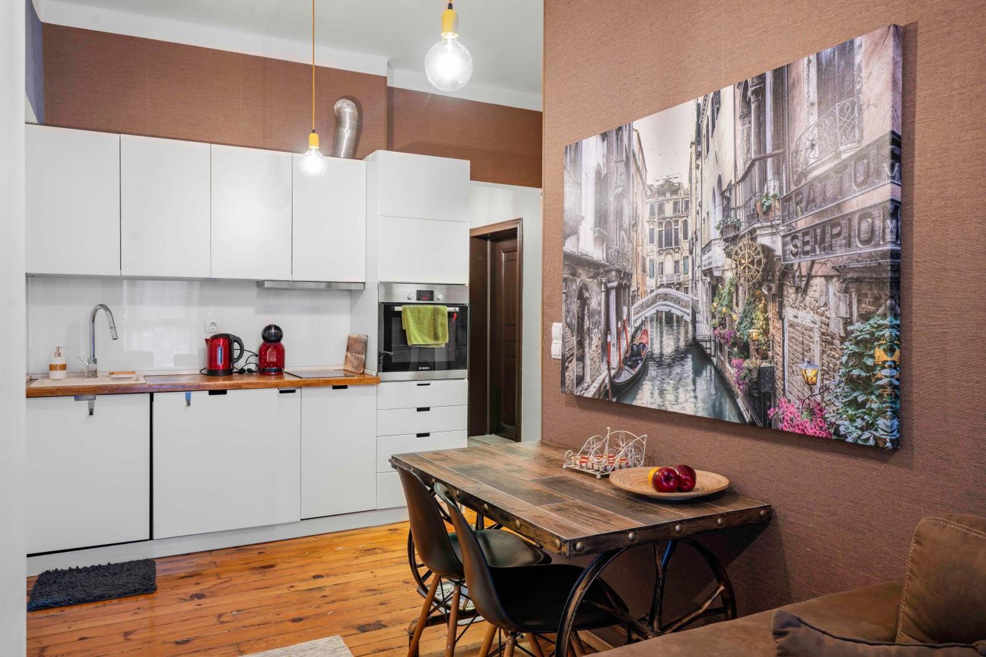 Cozy And 2bd Flat - At The Heart Of It By Flat Mаnager *