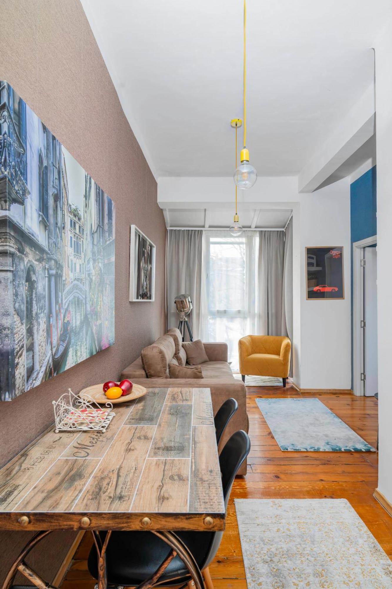 Cozy And 2bd Flat - At The Heart Of It By Flat Mаnager *